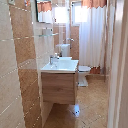 I&r Apartment *